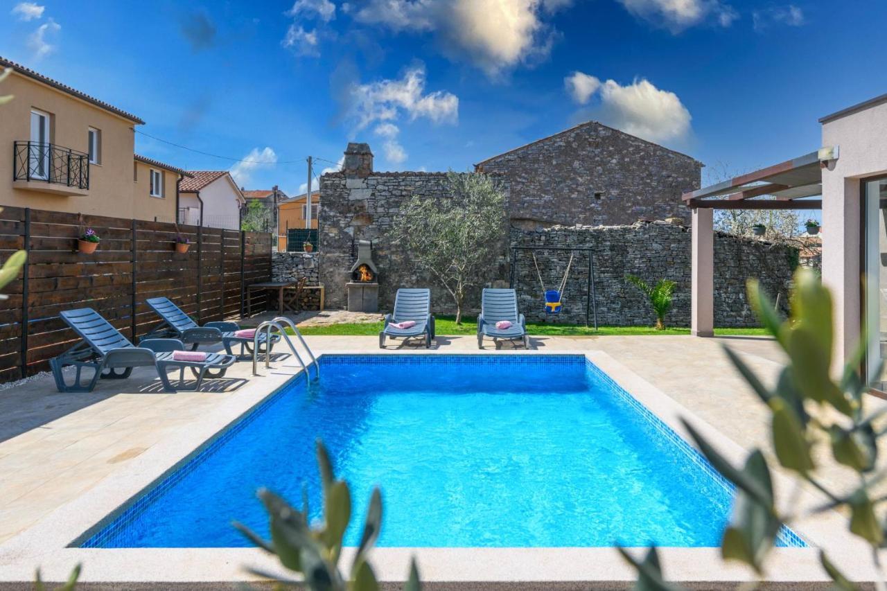 Villa Bobo Family House With Pool Vodnjan Exterior foto