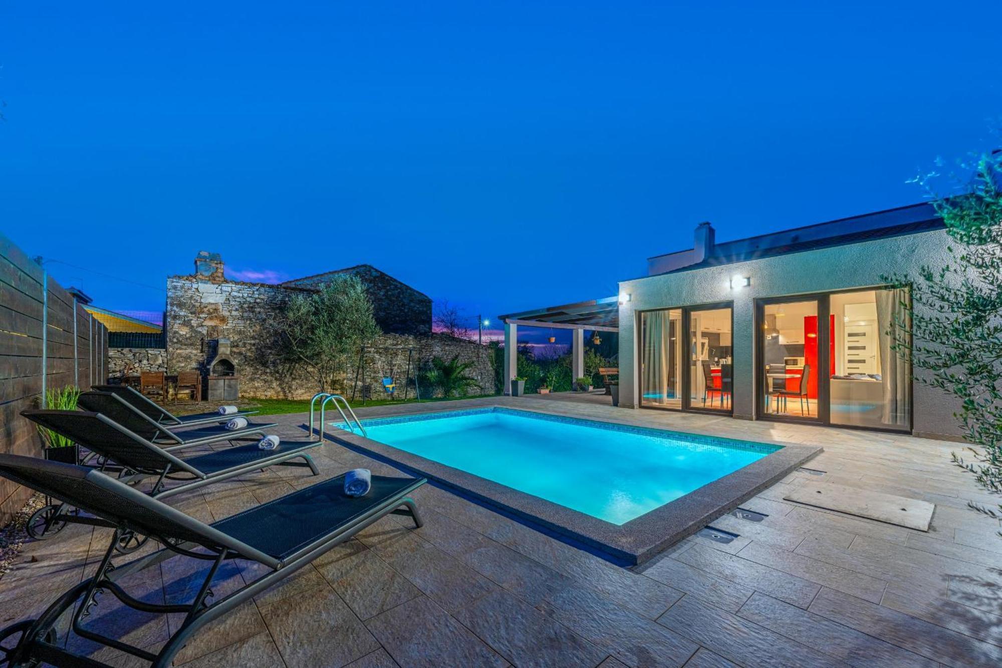 Villa Bobo Family House With Pool Vodnjan Exterior foto